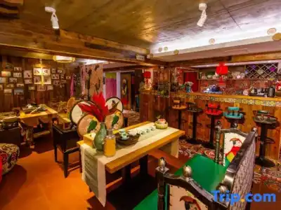 Huage Hostel - 2