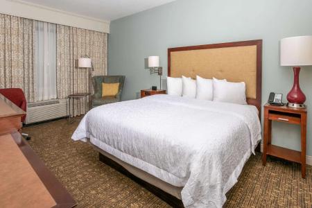 Hampton Inn & Suites Nashville-Green Hills - 54