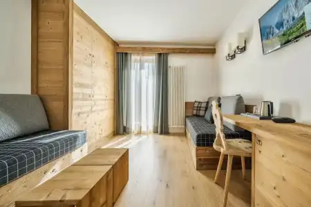 Camina Suite & Spa - 79