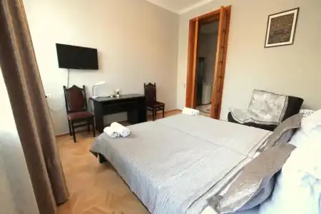 Georgian House - 60