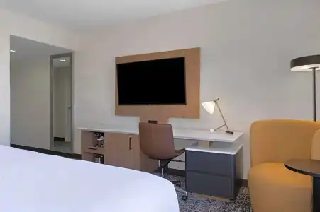 DoubleTree by Hilton Las Vegas East Flamingo - 38