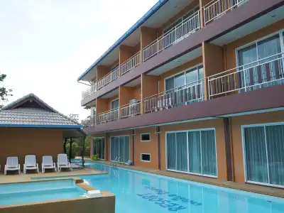 Lanta Fevrier Resort - 0
