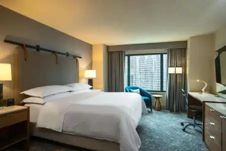 Sheraton Grand Chicago Riverwalk - 65