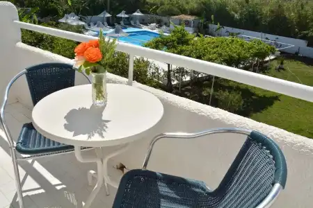Costa Angela - 30