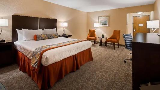 Best Western Plus Monterey Inn - 54