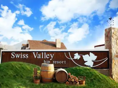 Swiss Valley Hip Resort - 33
