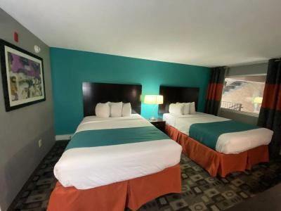 Clarion Inn Atlantic City - Beach and Boardwalk - 4