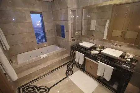 Hilton Bursa Convention Center & Spa - 8