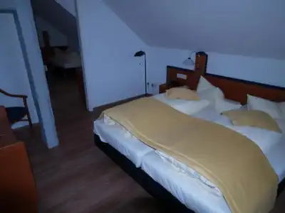 Goldene Krone - 3