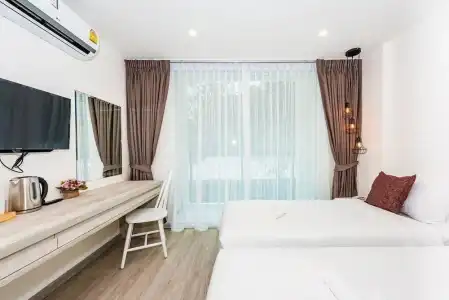LullaBella Patong - 31
