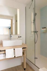 Hampton by Hilton Tours Centre - 7