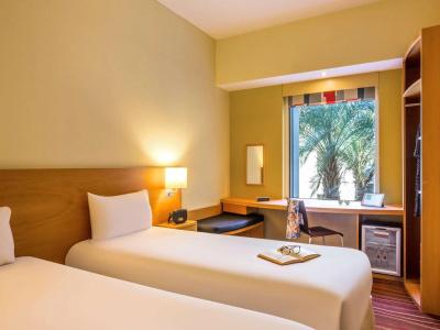 ibis Mall Avenue Dubai - 21