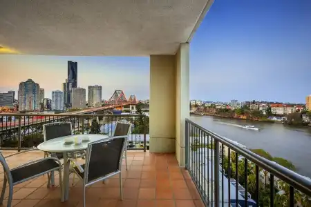 Bridgewater Apartments - 89