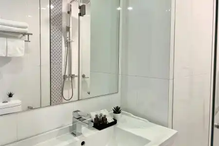 Centro One Patong - 10