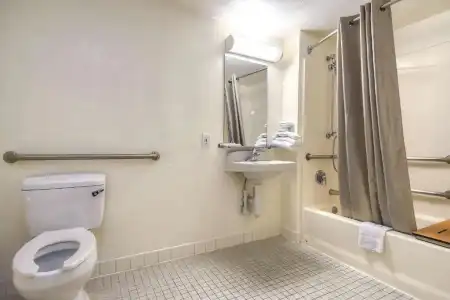 Motel 6 San Diego, CA - Circle - Mission Valley - 46