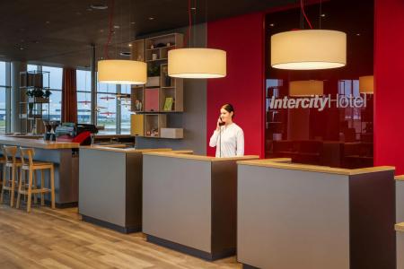 IntercityAmsterdam Schiphol Airport - 32