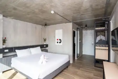 DSure Patong - 45