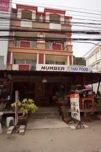 Number 1 Guesthouse & Restaurant - 0