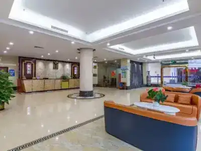 Jinding (Guangzhou North Station Huaguoshan Park Subway Station) - 7