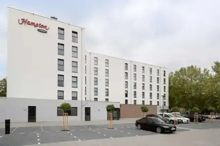 Hampton by Hilton Kaiserslautern - 0