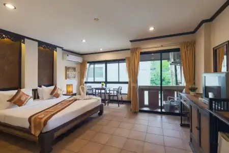 Seeka Boutique Resort - Relaxing Stay - Balcony, Pool & Near Beach - 75
