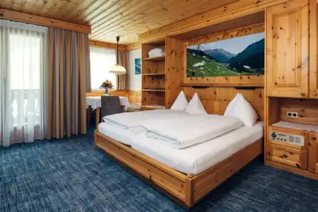 Wellnesshote Engadin - 32
