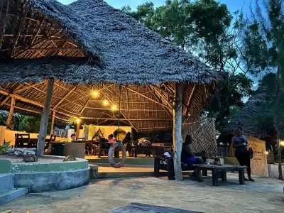 Sazani Beach Lodge and Tidal Lounge - 16