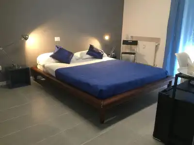 Vatican Central Suites - 3