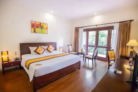 Diamond Bay Resort and Spa - 4