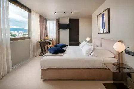 Royal Suites-Sky - 25