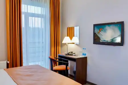 Ramada by Wyndham Lviv - 29