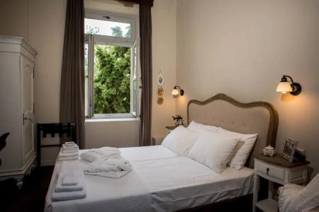 Kyria Boutique House - 100