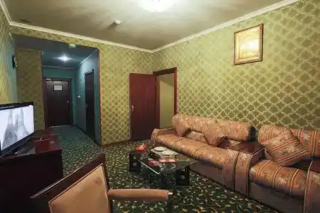 Zargaron Plaza - 99