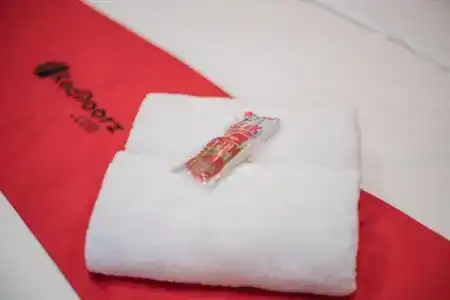 RedDoorz Near Sindu Kusuma Edupark 3 - 27