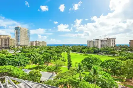 Luana Waikiki & Suites - 149