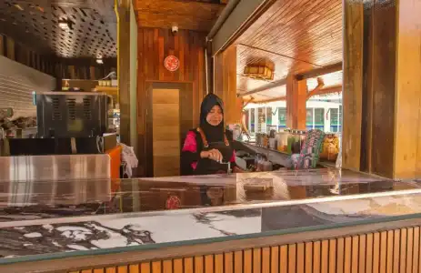 Phi Phi Andaman Beach Resort - 22
