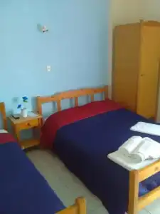 To Giouli - 28