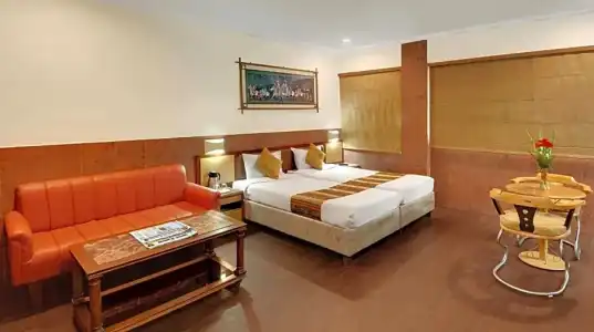 Amar Yatri Niwas - 32