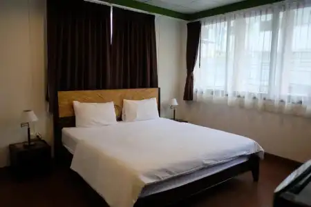 Baan Glang Soi - 53