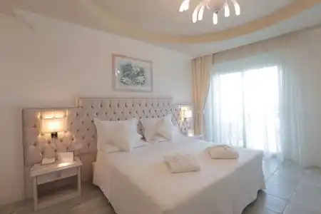 Aurelia - 69