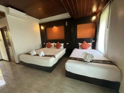 The Sea At Lanta - 45