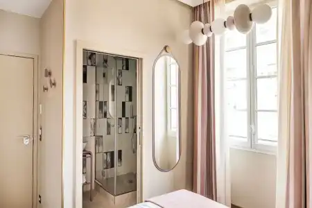 Hôtel Amoi Vieux Port - Marseille - 75