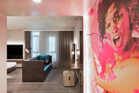 MOXY Frankfurt East - 72