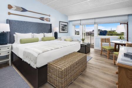 Sea Crest Beach Resort - 4