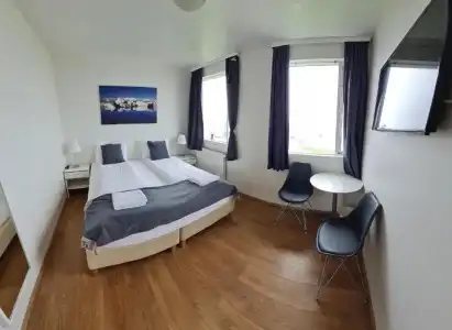 Höfn Guesthouse - 1
