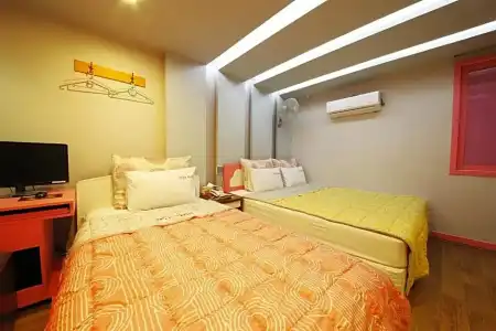 Sense Motel - 55