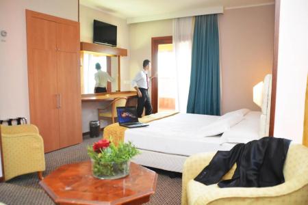 Le Grand by Stay Collection - 22