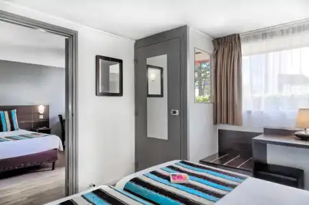 Sure by Best Western Biarritz Aeroport - 53