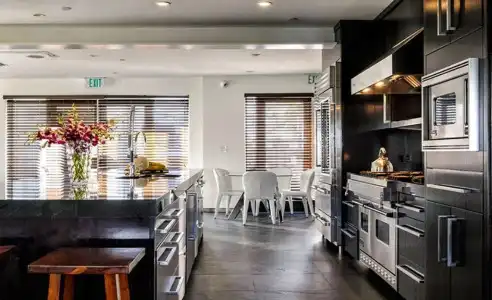 Posh South Beach Hostel - 12