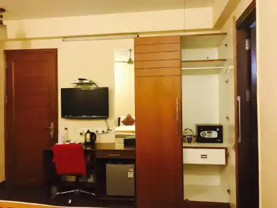 Skylink Suites & Apartments - 42